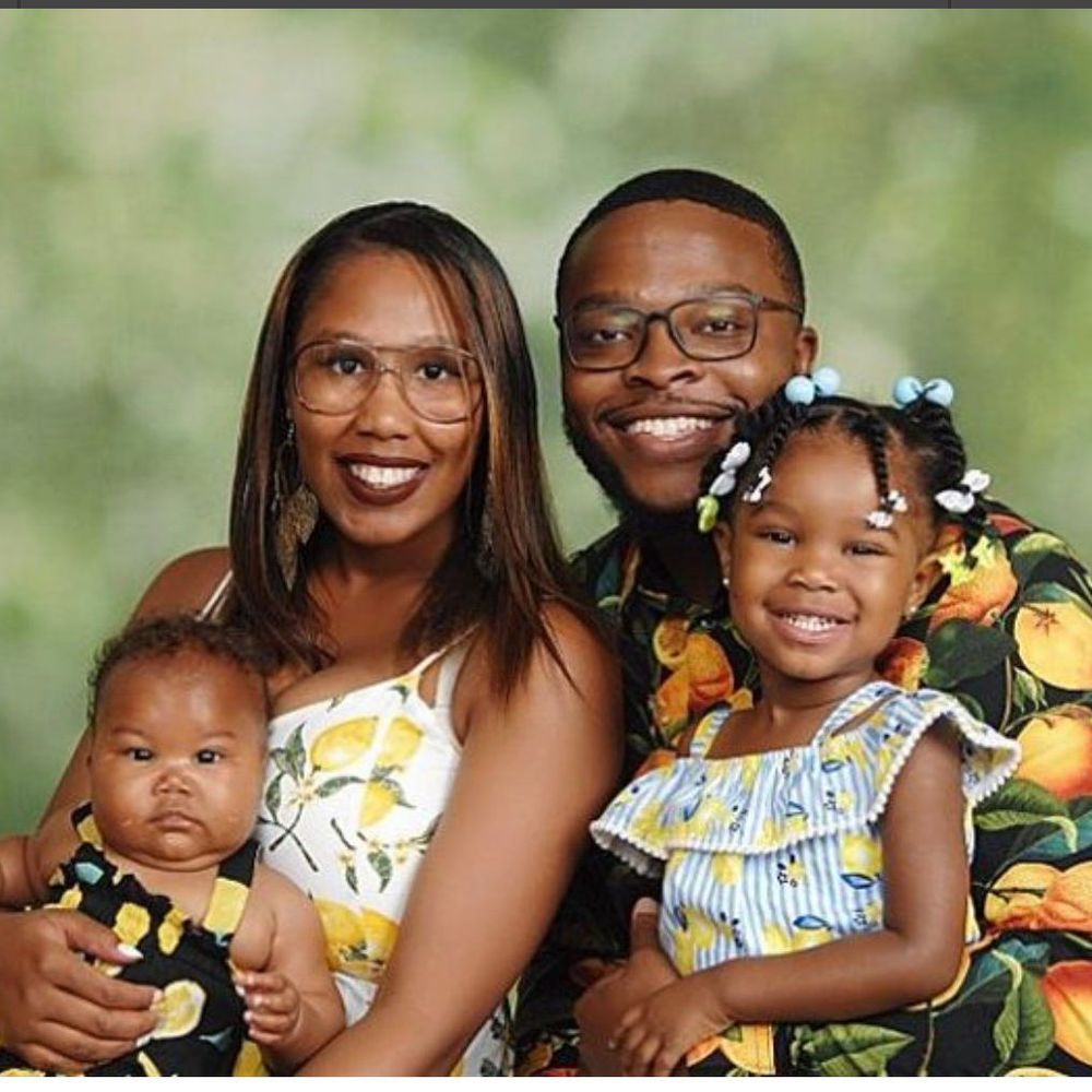 Meet your Posher, Carlasha
